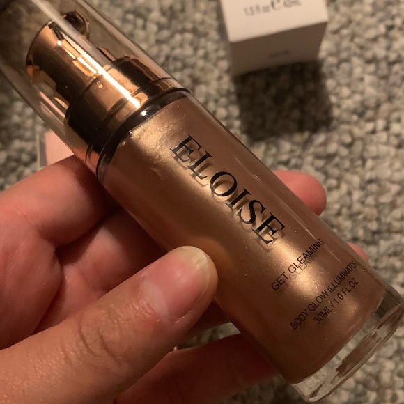 Eloise Get Gleaming Body Glow Illuminator - Picture 3 of 4